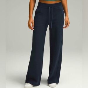 Lululemon Scuba Mid-Rise Wide-Leg PantFull Length